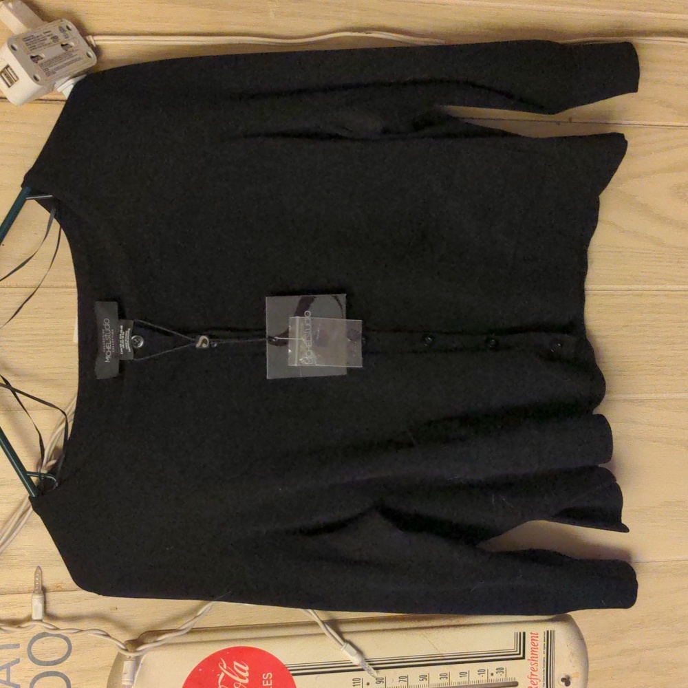 Michel Studio Collection NWT 1X Cardigan Sweater Button Down Long Sleeve Plus 1X